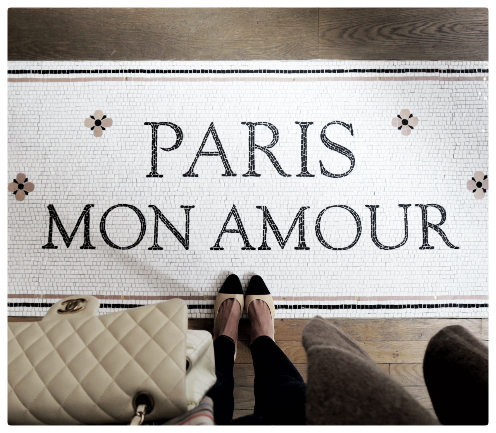 Paris mon amour надпись на белом фоне. Anna Paris Chic Инстаграм. Anna_Paris_Chic. I have been to Paris but it had been the Paris.